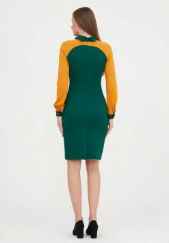 Madam-T AVIRA - Robe Fourreau - Green -Madam-T Soldes 2022 01df4aa29e9f468cb52920ce31a6f3d4