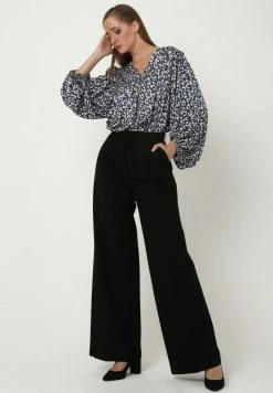Madam-T KRUZA - Pantalon Classique - Schwarz -Madam-T Soldes 2022 05418b6b675b44358abeb0fdbd6f4a4d