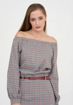 Madam-T KALIPSA - Robe Fourreau - Grüner Zig/rot -Madam-T Soldes 2022 096d3aaf8d44431aaa7241aa32a8747c