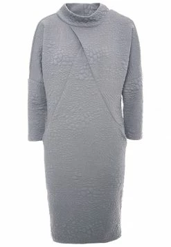 Madam-T Robe Pull - Grau 13 Madam-T Robe Pull - Grau -Madam-T Soldes 2022 0a3531f0b16442ed9e324fb03de45678