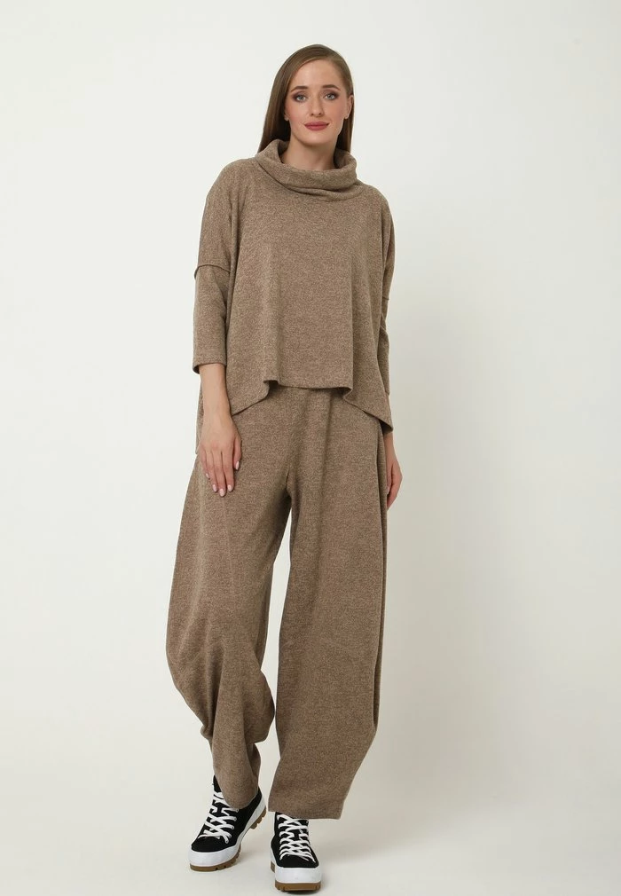 Madam-T SHARON - Pullover - Dunkel Beige 2 Madam-T SHARON - Pullover - Dunkel Beige – Image 2