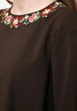 Madam-T Robe De Jour - Braun -Madam-T Soldes 2022 0b1a725b598049fd90902b2eadf0fd4e