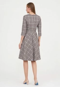 Madam-T VESTA - Robe De Jour - Grünes Leder Olegine Rot -Madam-T Soldes 2022 0b75be6bddf841cca4e1c098be1ddfed