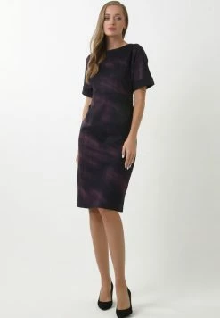 Madam-T KLEID ALTEA - Robe Fourreau - Lila, Schwarz -Madam-T Soldes 2022 0ce1a4ede44d4917a54cbb327316d87b