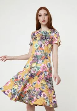 Madam-T Robe De Jour - Senf Rosa -Madam-T Soldes 2022 0d54f54fa1de44eebb791629ed29cf91