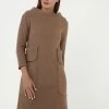 Madam-T ELSA - Robe De Jour - Dunkel-beige