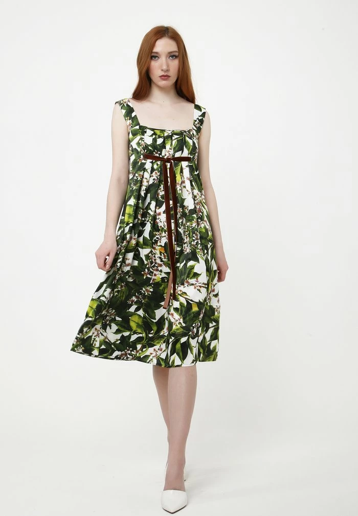 Madam-T Robe De Jour - Milchig, Khaki 1 Madam-T Robe De Jour - Milchig, Khaki