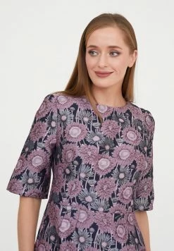 Madam-T SANATA - Robe De Jour - Blau Lila -Madam-T Soldes 2022 0ff75667e16c4026832b76fa51bb21d6