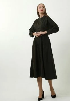 Madam-T KENAVA - Robe De Jour - Khakifarben -Madam-T Soldes 2022 1062e957b92a4e50a4bd0dc27a3c6cbe