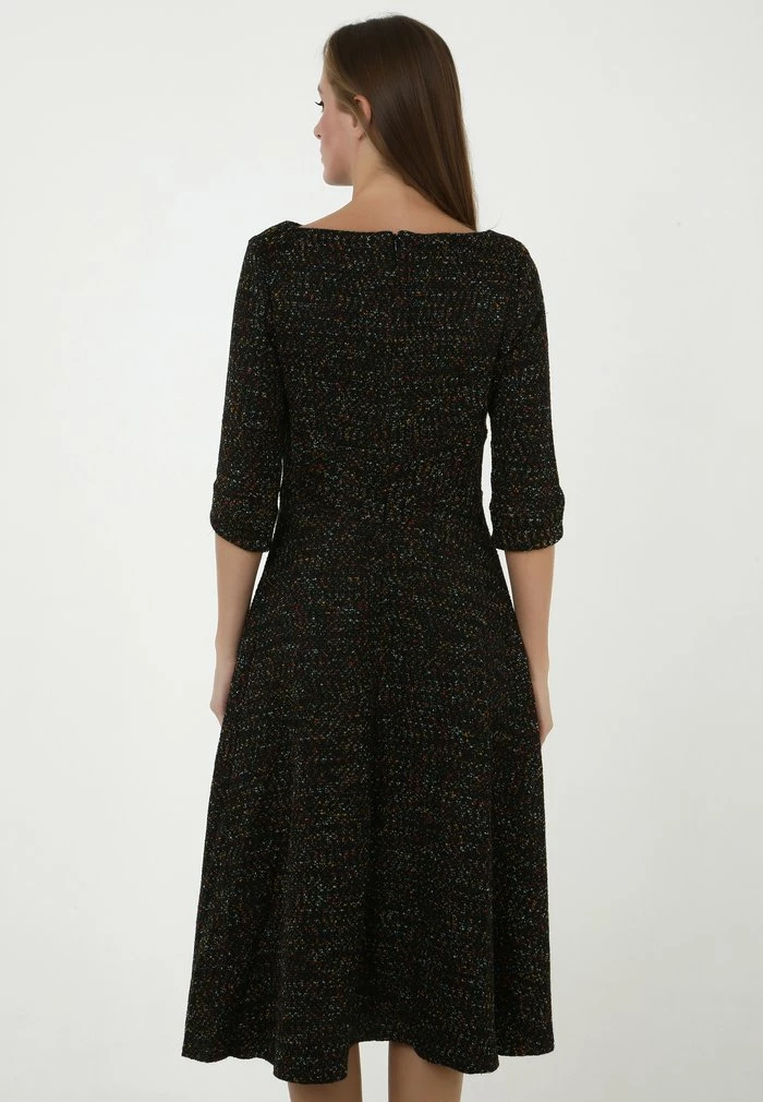 Madam-T YANNA - Robe Pull - Khaki/ingwer 3 Madam-T YANNA - Robe Pull - Khaki/ingwer – Image 3