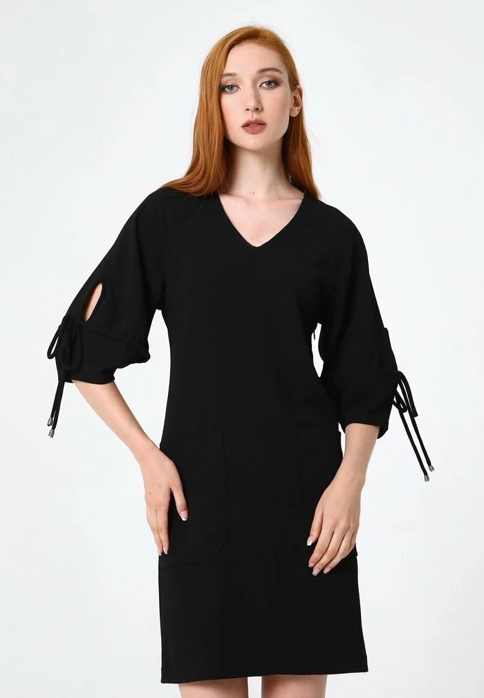 Madam-T Robe De Jour - Schwarz 4 Madam-T Robe De Jour - Schwarz – Image 4