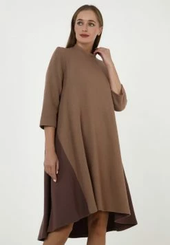 Madam-T Robe Pull - Dunkelbeige Hellbraun -Madam-T Soldes 2022 11e7737e5c364677a96b32d3a3e41325