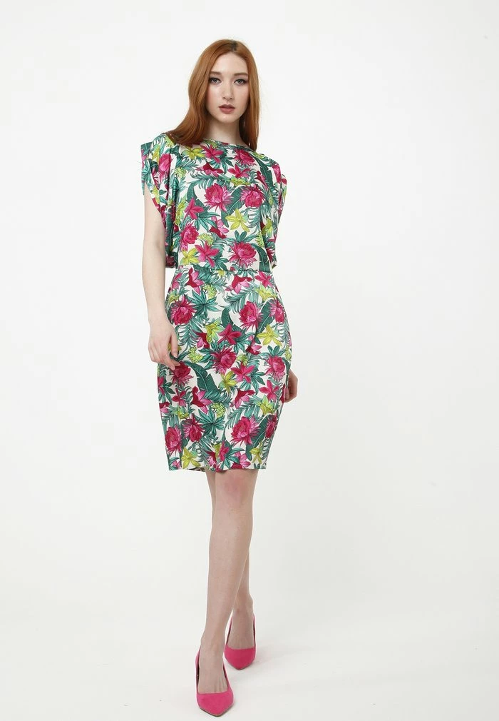 Madam-T Robe De Jour - Milchig Rosa 1 Madam-T Robe De Jour - Milchig Rosa