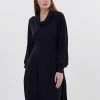Madam-T YASIMA - Robe De Jour - Neue Fragen