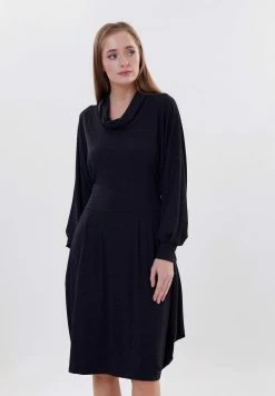 Madam-T YASIMA - Robe De Jour - Neue Fragen