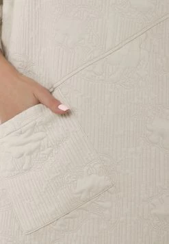 Madam-T PELAGEYA - Robe De Jour - Creme -Madam-T Soldes 2022 1d39d978370b45afb5aa55d67493577e