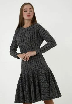 Madam-T SAMARA - Robe Pull - Grau Hellbraun 16 Madam-T SAMARA - Robe Pull - Grau Hellbraun -Madam-T Soldes 2022 1db72eb987b74c79af9f03043c8a12b5