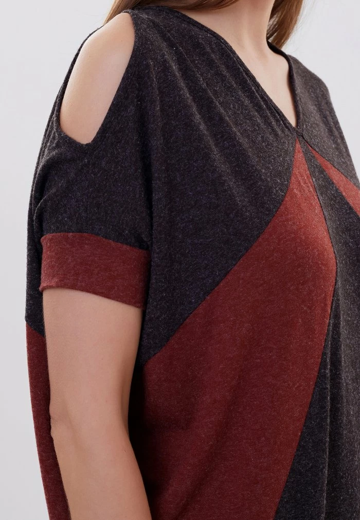 Madam-T SENTIABRINA - Robe Pull - Brantn Tera Orkotta 8 Madam-T SENTIABRINA - Robe Pull - Brantn Tera Orkotta – Image 8