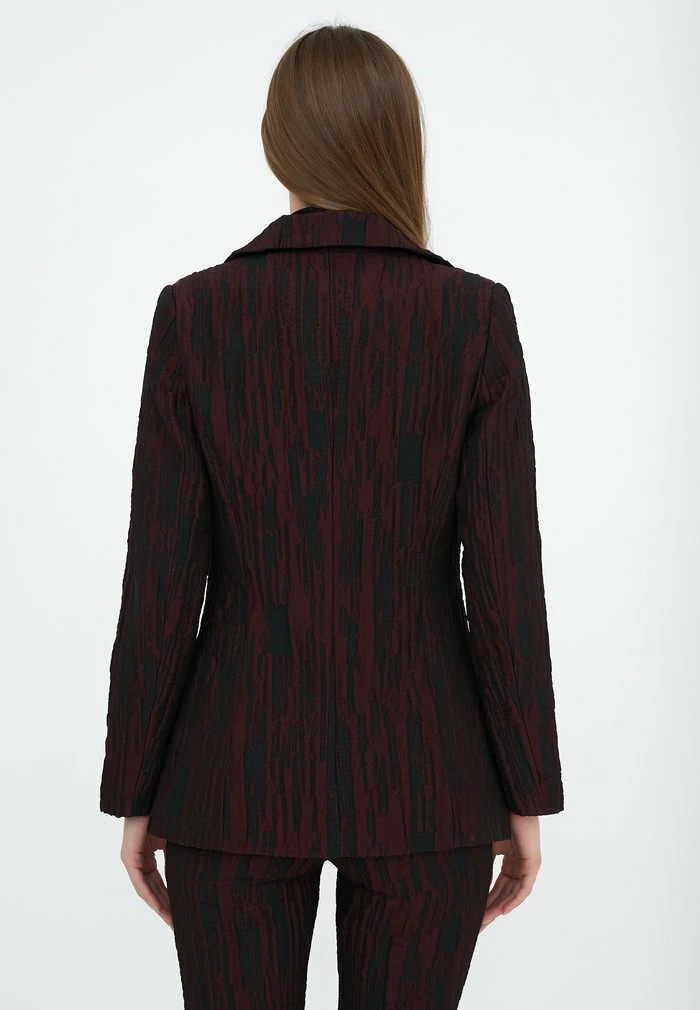 Madam-T KSIA - Blazer - Black/maroon 3 Madam-T KSIA - Blazer - Black/maroon – Image 3