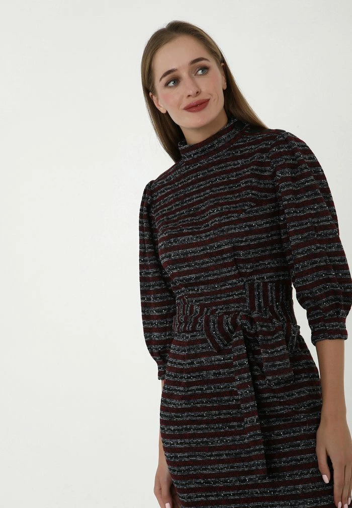 Madam-T MARENA - Robe De Jour - Grau Weinrot 5 Madam-T MARENA - Robe De Jour - Grau Weinrot – Image 5