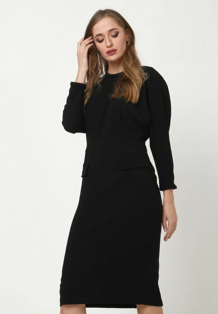 Madam-T Robe Fourreau - Schwarz 1 Madam-T Robe Fourreau - Schwarz