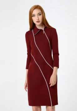 Madam-T Soldes 2022 11 Madam-T MODERN - Robe Fourreau - Weinrot