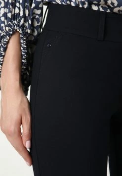 Madam-T SOFA - Chino - Blau -Madam-T Soldes 2022 269a600b9bc54e90b8a9a4d6ae482155