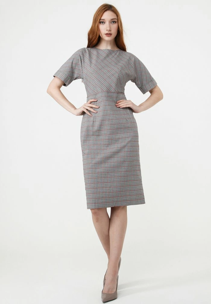 Madam-T Robe Fourreau - Grau Pink 2 Madam-T Robe Fourreau - Grau Pink – Image 2