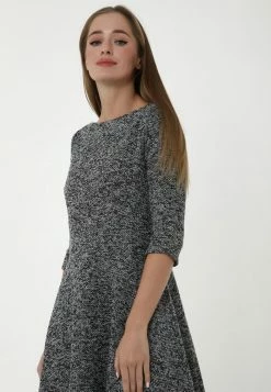 Madam-T YANNA - Robe Pull - Grau/silbrig -Madam-T Soldes 2022 32d3d56e33f14f9b81da9253a1f8ff27