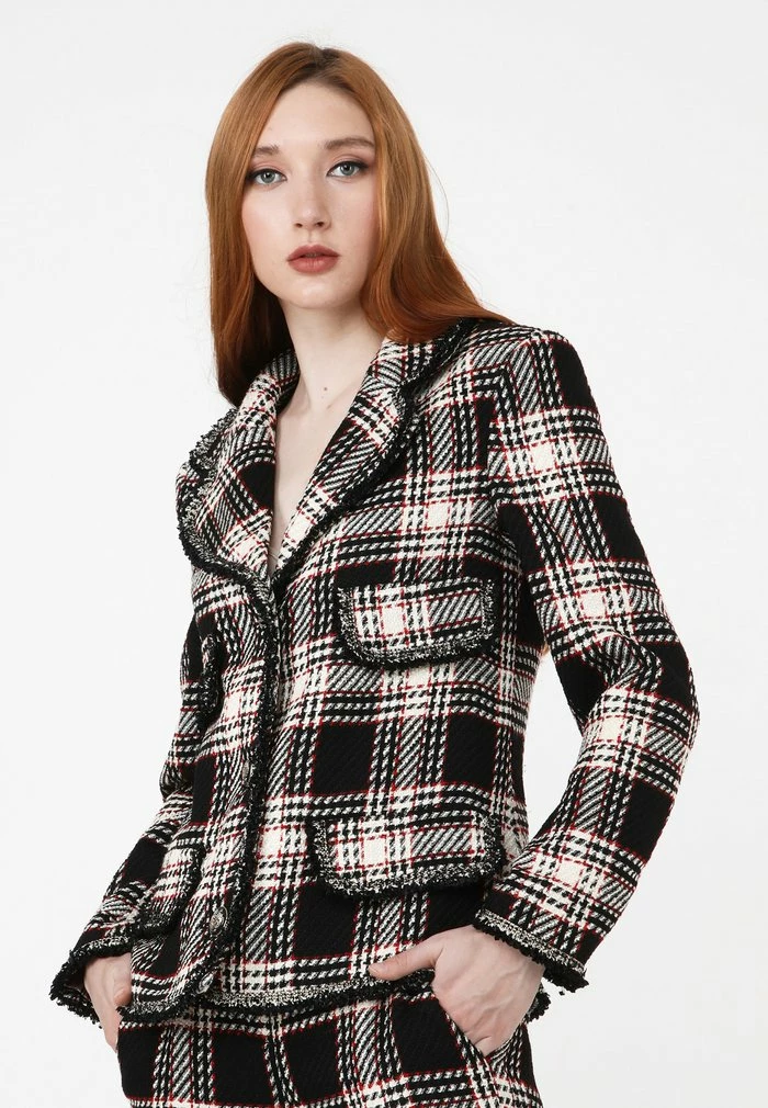 Madam-T Blazer - Schwarz/ Milchig 7 Madam-T Blazer - Schwarz/ Milchig – Image 7