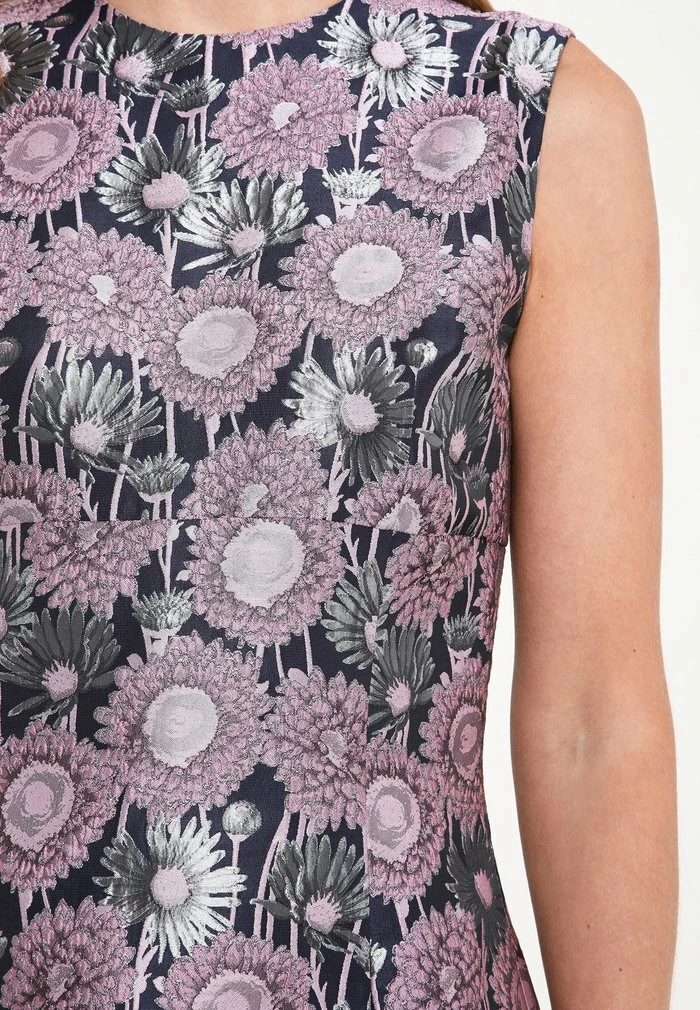 Madam-T KLEID ELONI - Robe Fourreau - Blau Lila 6 Madam-T KLEID ELONI - Robe Fourreau - Blau Lila – Image 6