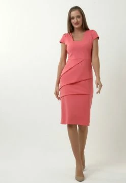 Madam-T BAESA - Robe Fourreau - Light Pink -Madam-T Soldes 2022 3ff23bf86a84460f92b341ba2e5c3483