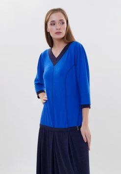 Madam-T VARZINA - Robe Longue - Indigo 15 Madam-T VARZINA - Robe Longue - Indigo -Madam-T Soldes 2022 408c4db4fc2e4528869f517f26164812
