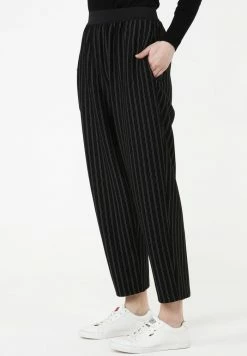 Madam-T Pantalon Classique - Schwarz -Madam-T Soldes 2022 447df95166c548d884b14e6248fb0628