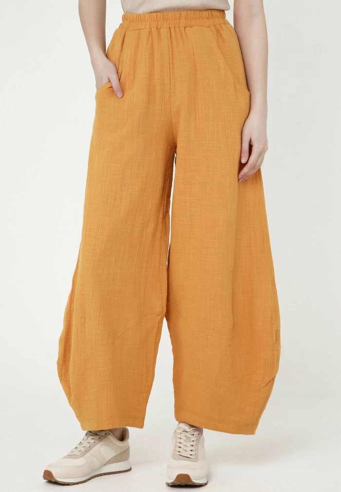 Madam-T ANNELISA - Pantalon Classique - Gelb 1 Madam-T ANNELISA - Pantalon Classique - Gelb