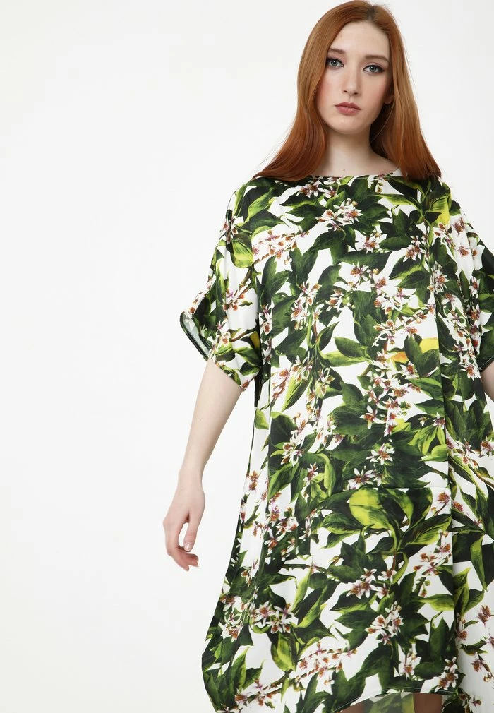 Madam-T Robe De Jour - Milchig Khaki 5 Madam-T Robe De Jour - Milchig Khaki – Image 5