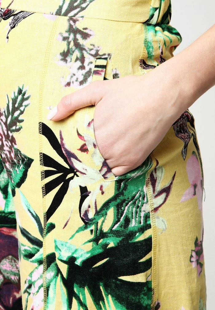 Madam-T Pantalon Classique - Gelbgrün 4 Madam-T Pantalon Classique - Gelbgrün – Image 4