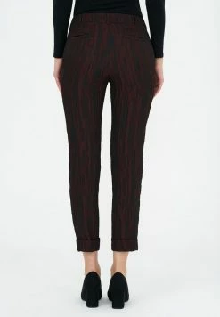 Madam-T MARIO - Pantalon Classique - Schwarz/burgund -Madam-T Soldes 2022 485bad566a564ef7a3b0475c2ae0dfe1