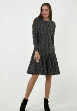 Madam-T SAMARA - Robe Pull - Grau Hellbraun 14 Madam-T SAMARA - Robe Pull - Grau Hellbraun -Madam-T Soldes 2022 4cb86602081a46ea9982a4644778565d