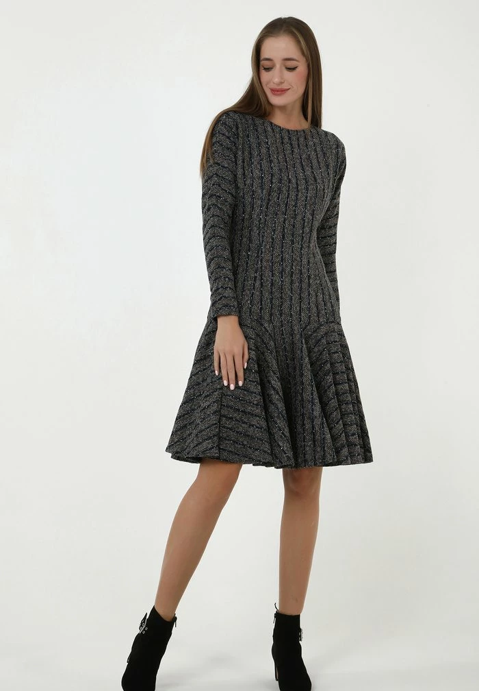 Madam-T SAMARA - Robe Pull - Grau Hellbraun 6 Madam-T SAMARA - Robe Pull - Grau Hellbraun – Image 6