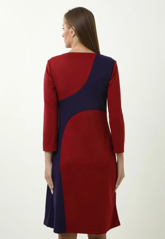 Madam-T OVARA - Robe De Jour - Flieder, Weinrot 4 Madam-T OVARA - Robe De Jour - Flieder, Weinrot – Image 4