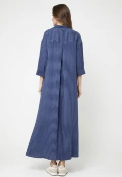 Madam-T CLARICE - Robe Longue - Blau/weiß -Madam-T Soldes 2022 4efb75aac3ea4250a6d946ead467d018