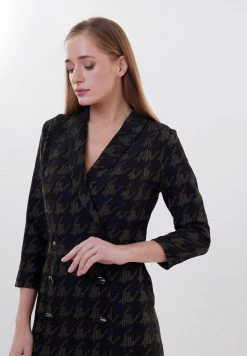 Madam-T KONTATA - Robe Fourreau - Blake/khaki 14 Madam-T KONTATA - Robe Fourreau - Blake/khaki -Madam-T Soldes 2022 4f549acbb6dc473d983eb46c32e2a58d