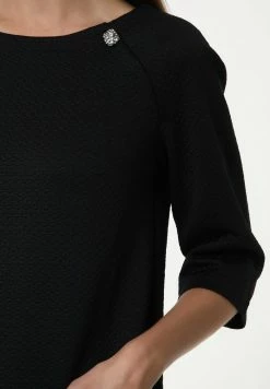 Madam-T Robe De Jour - Dunkelblau -Madam-T Soldes 2022 4faaf5cebacf4bd0a9853f0d524d5252