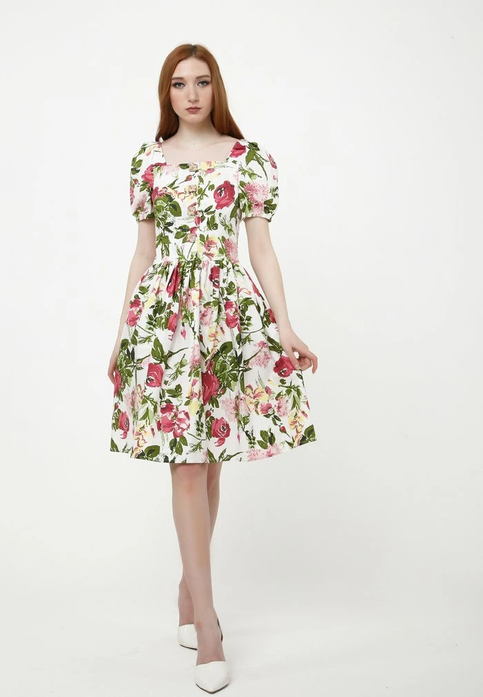 Madam-T Robe De Jour - White, Khaki 1 Madam-T Robe De Jour - White, Khaki