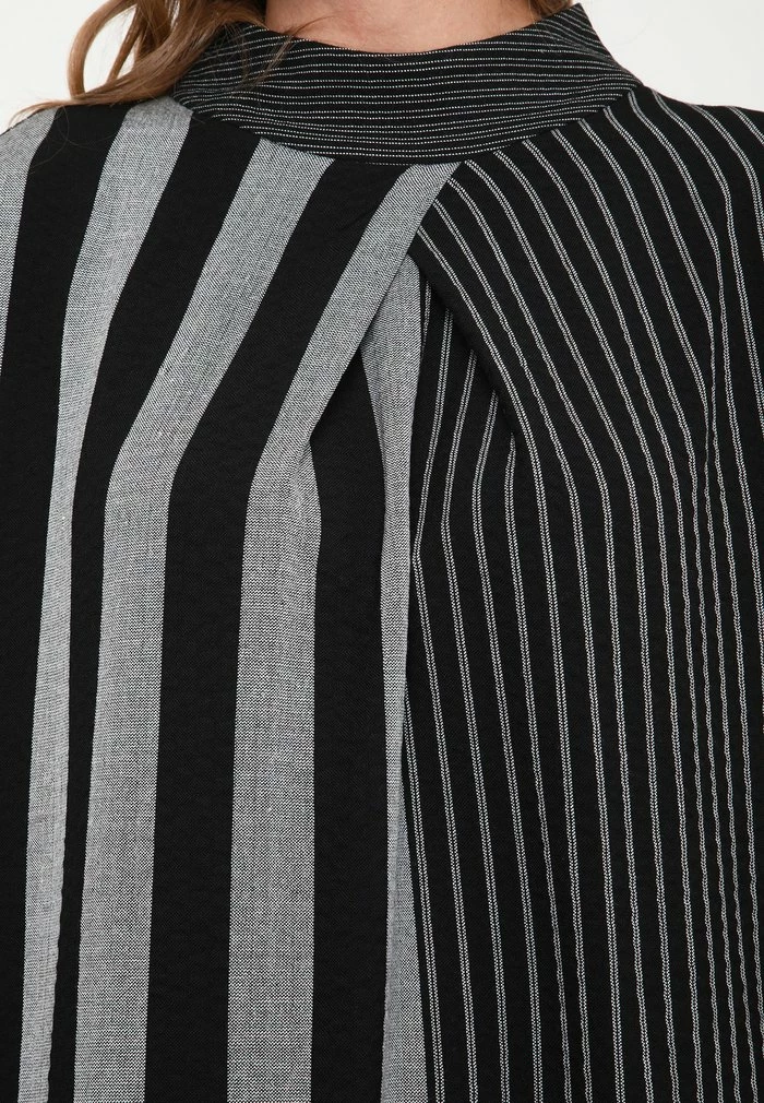 Madam-T Robe De Jour - Grau, Schwarz 5 Madam-T Robe De Jour - Grau, Schwarz – Image 5