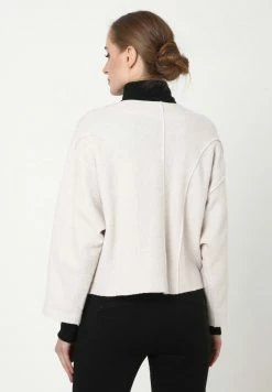 Madam-T Gilet - Creme -Madam-T Soldes 2022 54da1cd259ca4f28b60d5c0be45e71aa