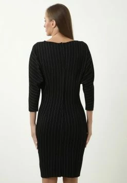 Madam-T ALBINONA - Robe Fourreau - Schwarz -Madam-T Soldes 2022 56af2236cd2447cc8f951c60389db01d