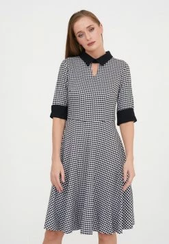 Madam-T LUFINA - Robe De Jour - White/black -Madam-T Soldes 2022 57e6293528cd4ca29a2be4cb28e7d942