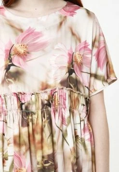 Madam-T OFELIA - Robe De Jour - Beige, Rosa -Madam-T Soldes 2022 587b2299ef0f4abaad5ddbb9a04335a9